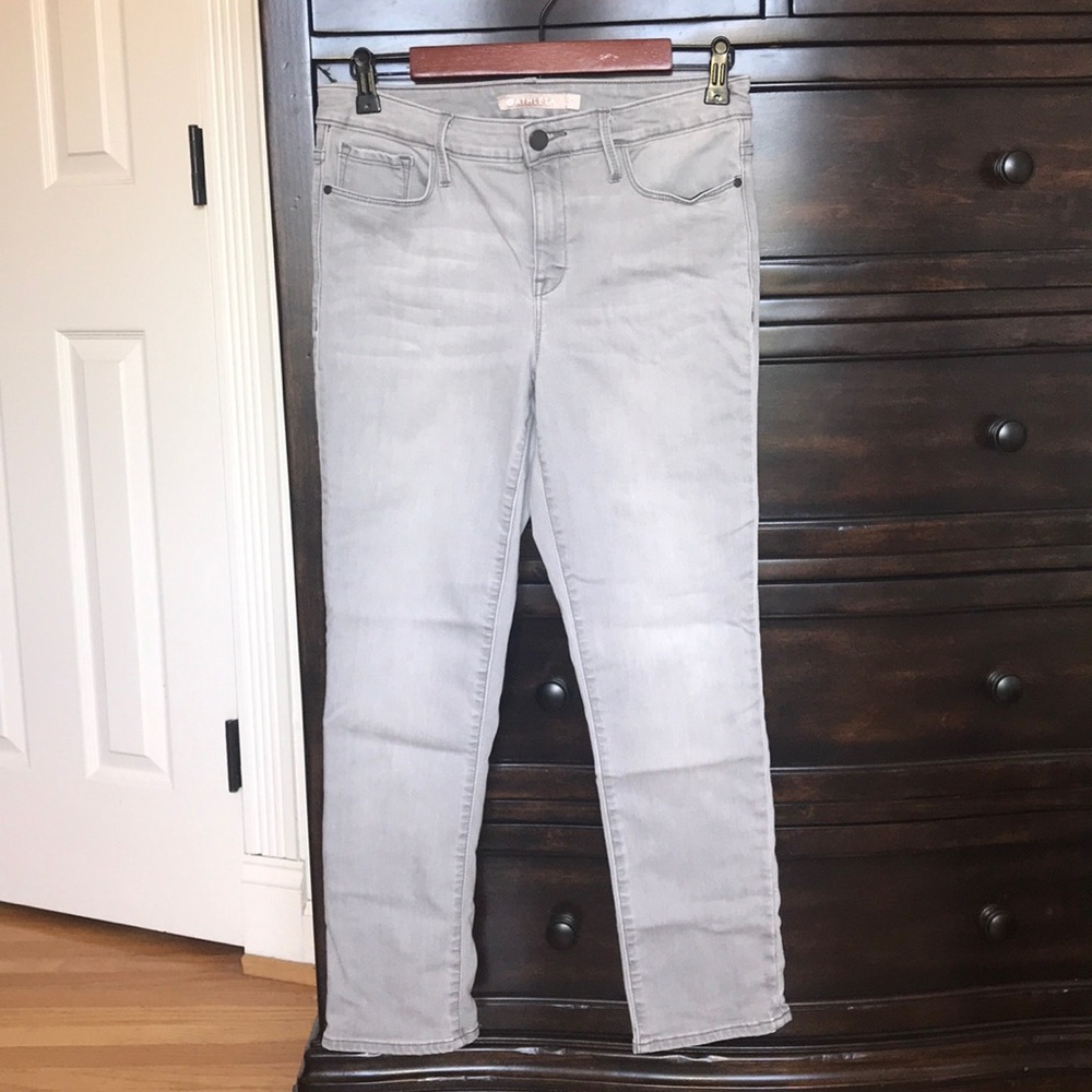 Closet closing